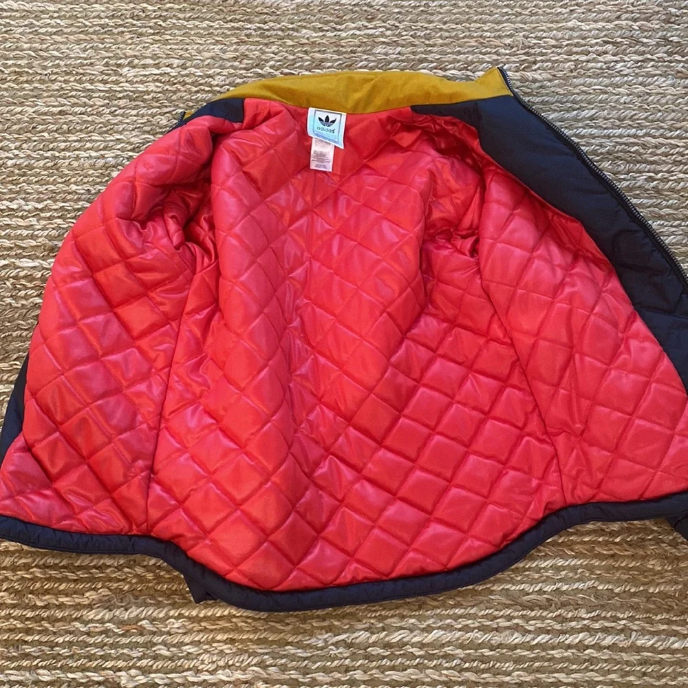 Vintage Unisex Adidas full zip winter puffer coat insulated winter rare